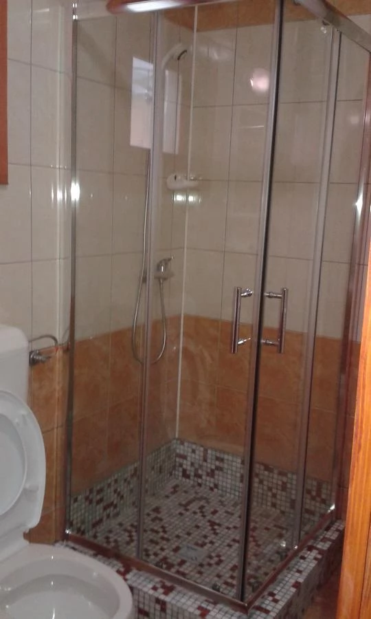 Corund Cazare | Cabană (K0277-9) Imaginea poate fi supusă drepturilor de autor. Se recomandă contactarea titularului drepturilor. Corund Cazare | Cabană (K0277-9) Imaginea poate fi supusă drepturilor de autor. Se recomandă contactarea titularului drepturilor.