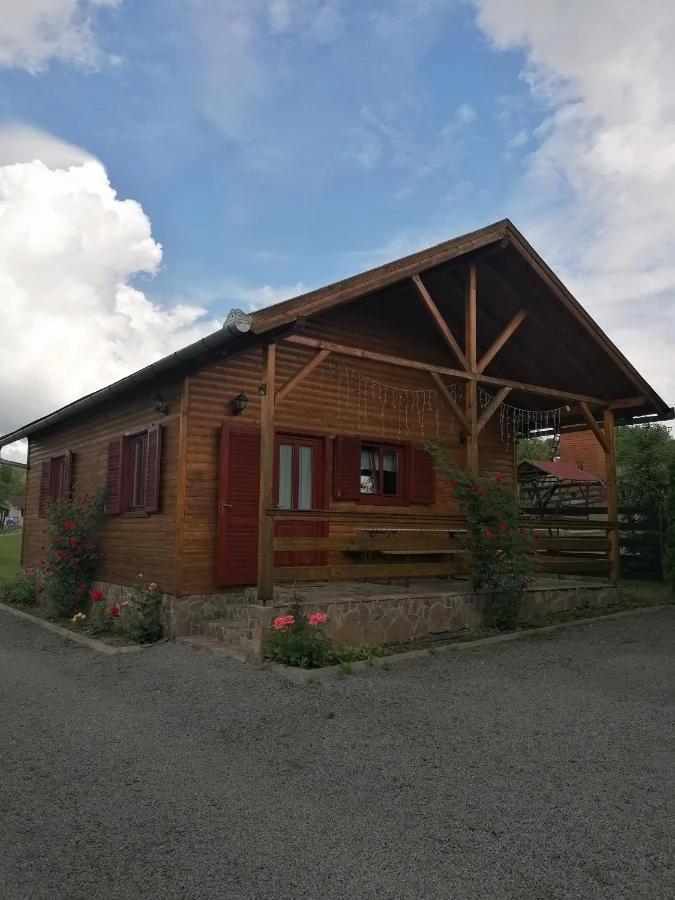 Corund Cazare | Sat de vacanță (K0277-25) Imaginea poate fi supusă drepturilor de autor. Se recomandă contactarea titularului drepturilor.