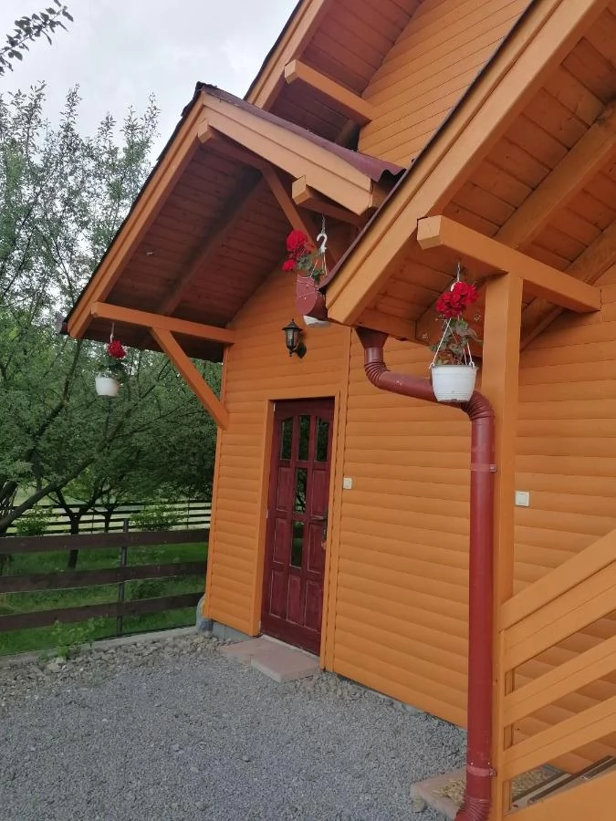 Corund Cazare | Cabană (K0277-35) Imaginea poate fi supusă drepturilor de autor. Se recomandă contactarea titularului drepturilor. Corund Cazare | Cabană (K0277-35) Imaginea poate fi supusă drepturilor de autor. Se recomandă contactarea titularului drepturilor.