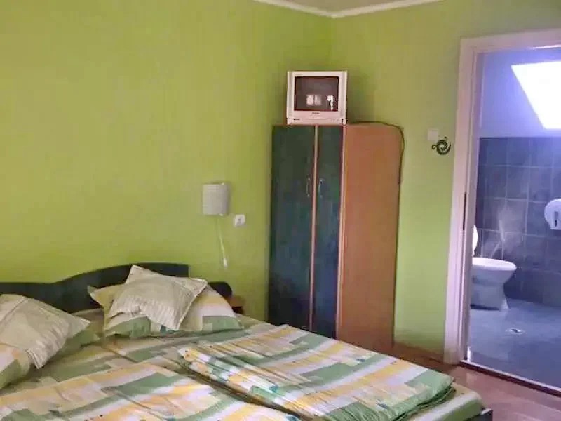 Corund Cazare | Motel (K0332-22) Imaginea poate fi supusă drepturilor de autor. Se recomandă contactarea titularului drepturilor.