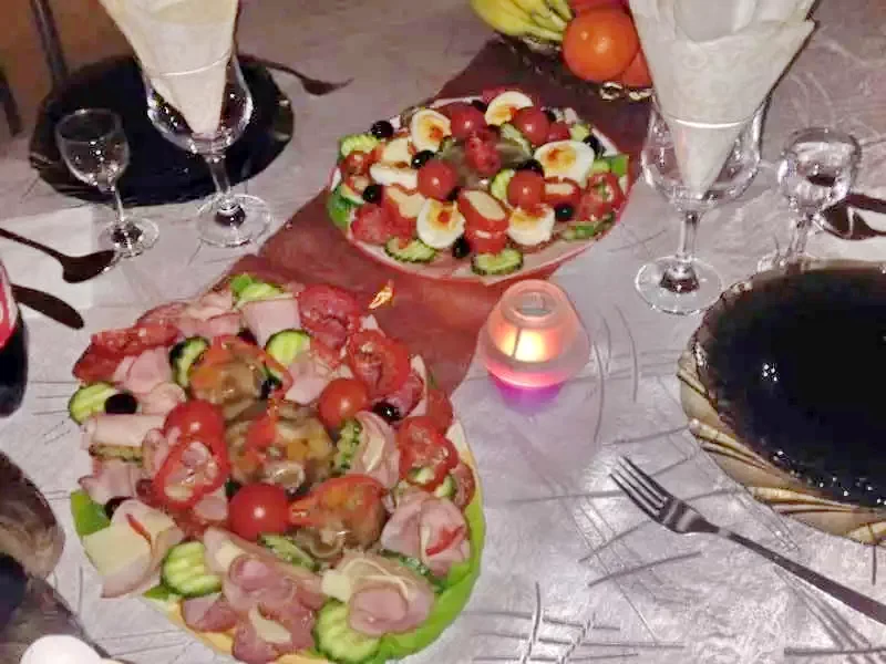 Korond Szállás | Panzió (K0332-26) A kép szerzői jogvédelem alatt állhat. Javasolt a kapcsolatfelvétel a jog tulajdonossal.