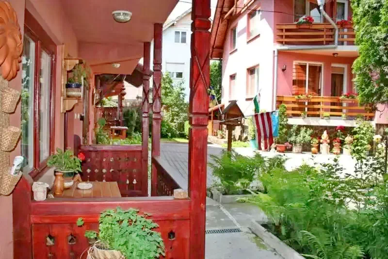 Korond Szállás | Motel (K0353-17) A kép szerzői jogvédelem alatt állhat. Javasolt a kapcsolatfelvétel a jog tulajdonossal.