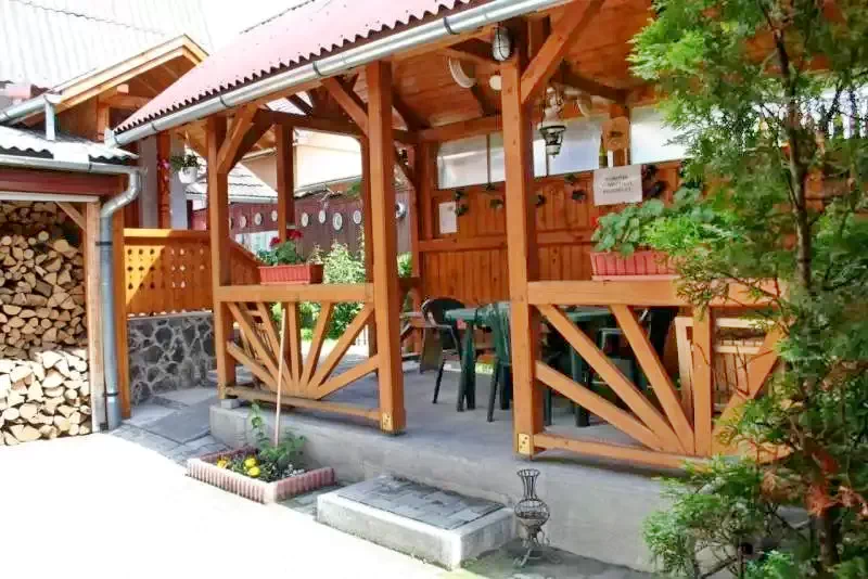 Corund Cazare | Motel (K0353-36) Imaginea poate fi supusă drepturilor de autor. Se recomandă contactarea titularului drepturilor.