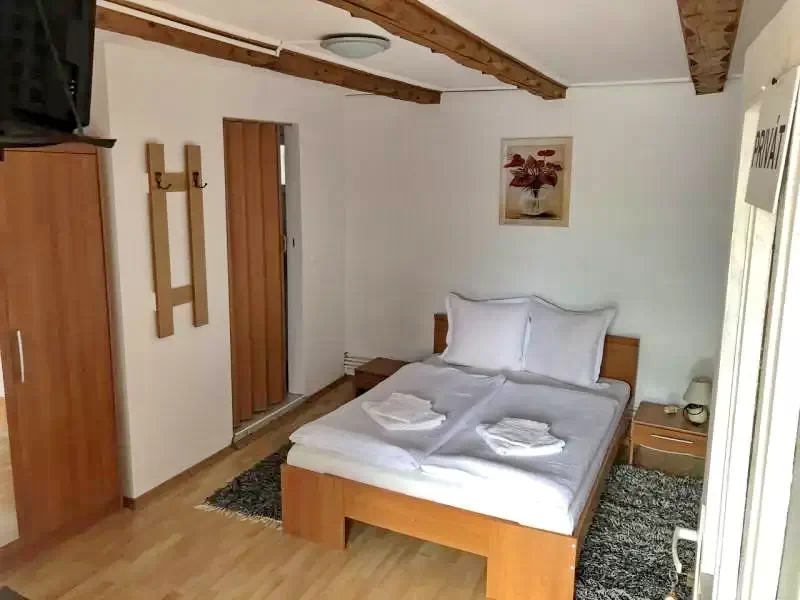 Corund Cazare | Hotel**** (K0608-16) Imaginea poate fi supusă drepturilor de autor. Se recomandă contactarea titularului drepturilor.