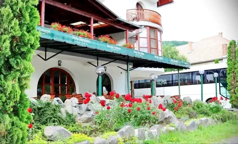 Korond Szállás | Motel (K1079-8) A kép szerzői jogvédelem alatt állhat. Javasolt a kapcsolatfelvétel a jog tulajdonossal.