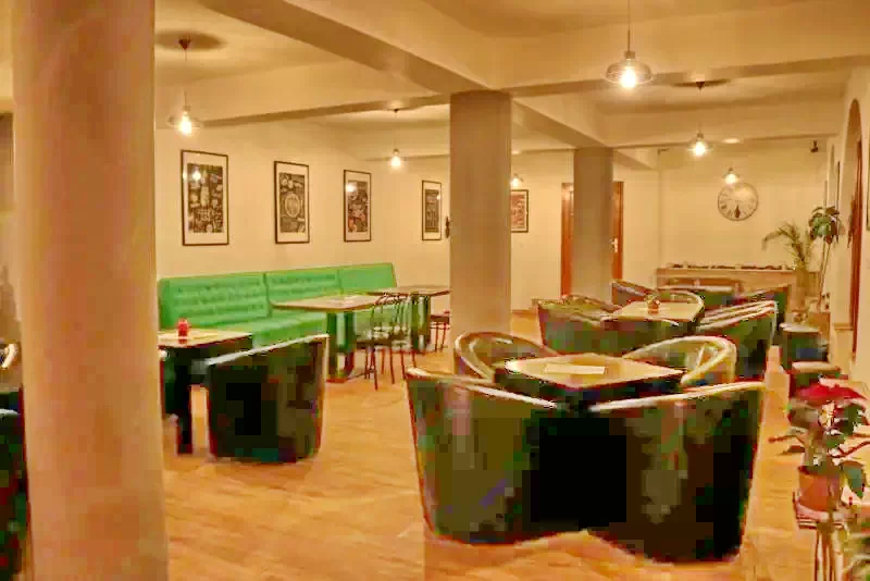 Corund Cazare | Motel (K1079-18) Imaginea poate fi supusă drepturilor de autor. Se recomandă contactarea titularului drepturilor.