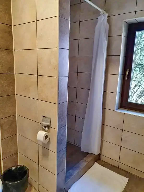 Corund Cazare | Pensiune (K1195-17) Imaginea poate fi supusă drepturilor de autor. Se recomandă contactarea titularului drepturilor. Corund Cazare | Pensiune (K1195-17) Imaginea poate fi supusă drepturilor de autor. Se recomandă contactarea titularului drepturilor.