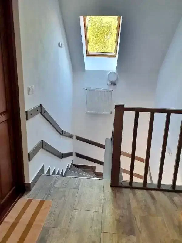 Korond Szállás | Motel (K1195-20) A kép szerzői jogvédelem alatt állhat. Javasolt a kapcsolatfelvétel a jog tulajdonossal.