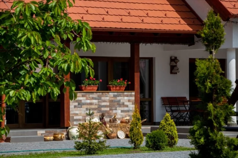 Korond Szállás | Motel (K1195-29) A kép szerzői jogvédelem alatt állhat. Javasolt a kapcsolatfelvétel a jog tulajdonossal.