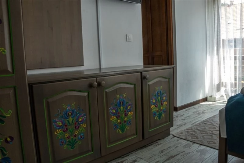 Korond Szállás | Motel (K1195-42) A kép szerzői jogvédelem alatt állhat. Javasolt a kapcsolatfelvétel a jog tulajdonossal.