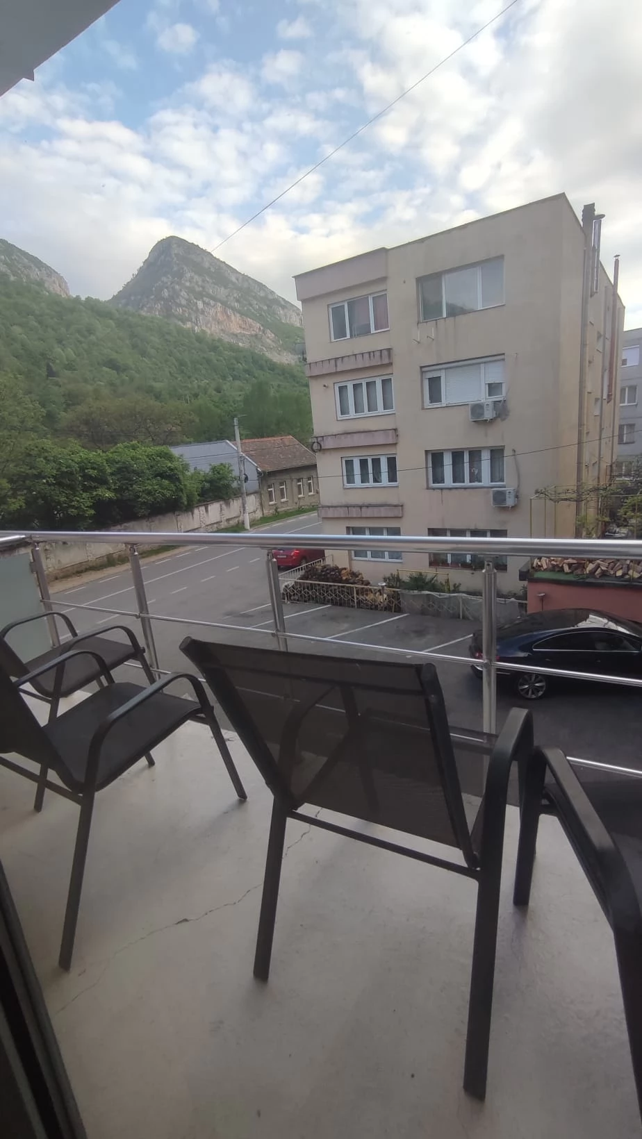 Băile Herculane Cazare | Motel (K0035-34) Imaginea poate fi supusă drepturilor de autor. Se recomandă contactarea titularului drepturilor.