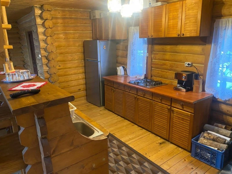 Lacu Roșu Cazare | Camping / Popas turistic (K0242-3) Imaginea poate fi supusă drepturilor de autor. Se recomandă contactarea titularului drepturilor.