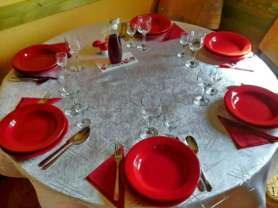 Harghita-Băi Cazare | Cabană (K1204-10) Imaginea poate fi supusă drepturilor de autor. Se recomandă contactarea titularului drepturilor.