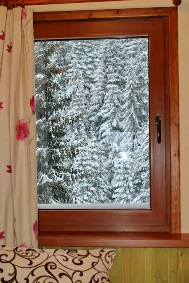 Hargitafürdő Szállás | Üdülőfalu (K1204-27) A kép szerzői jogvédelem alatt állhat. Javasolt a kapcsolatfelvétel a jog tulajdonossal.