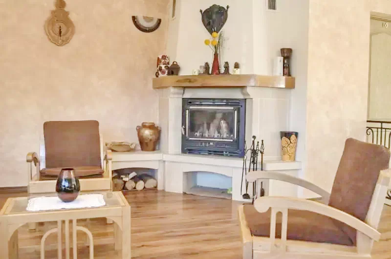 Harghita-Băi Cazare | Motel (K0292-3) Imaginea poate fi supusă drepturilor de autor. Se recomandă contactarea titularului drepturilor.