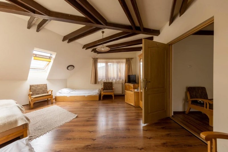 Hargitafürdő Szállás | Motel (K0292-15) A kép szerzői jogvédelem alatt állhat. Javasolt a kapcsolatfelvétel a jog tulajdonossal.