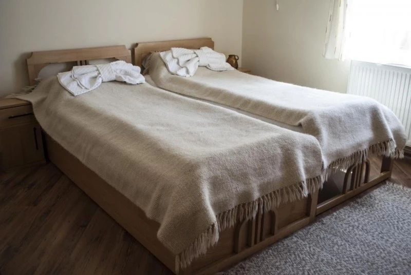 Harghita-Băi Cazare | Motel (K0292-22) Imaginea poate fi supusă drepturilor de autor. Se recomandă contactarea titularului drepturilor.