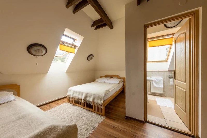 Harghita-Băi Cazare | Motel (K0292-30) Imaginea poate fi supusă drepturilor de autor. Se recomandă contactarea titularului drepturilor.