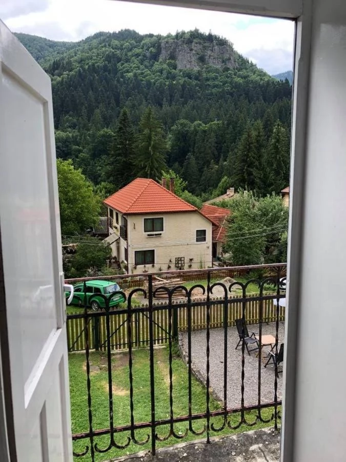 Băile Tușnad Cazare | Motel (K1159-40) Imaginea poate fi supusă drepturilor de autor. Se recomandă contactarea titularului drepturilor.