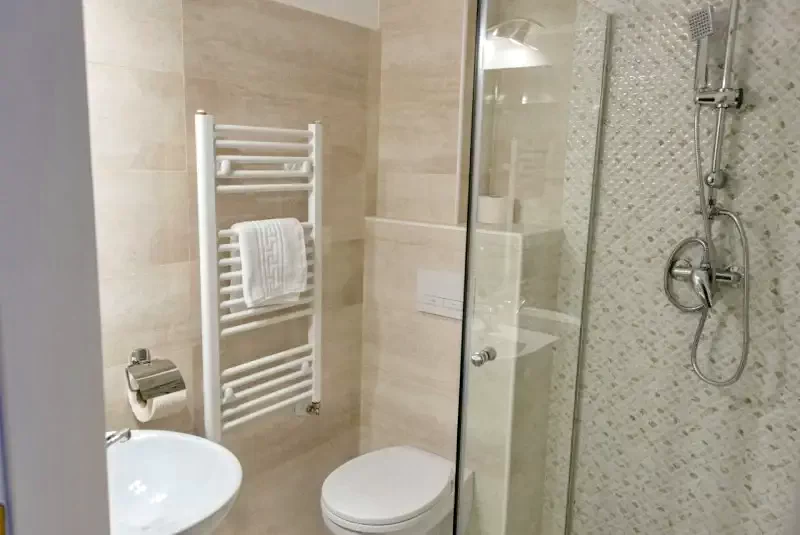 Dealu Cazare | Motel (K1412-40) Imaginea poate fi supusă drepturilor de autor. Se recomandă contactarea titularului drepturilor.