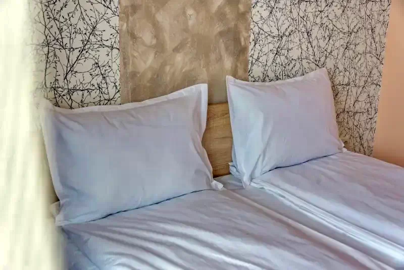 Dealu Cazare | Motel (K1412-43) Imaginea poate fi supusă drepturilor de autor. Se recomandă contactarea titularului drepturilor.