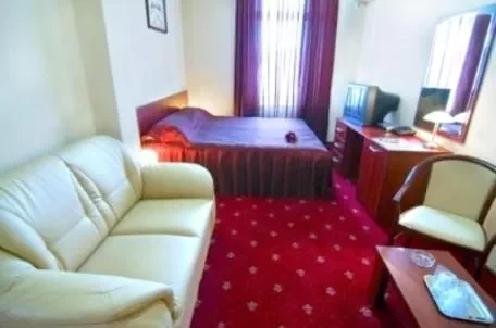 Cluj-Napoca Cazare | Hotel**** (K1428-17) Imaginea poate fi supusă drepturilor de autor. Se recomandă contactarea titularului drepturilor.