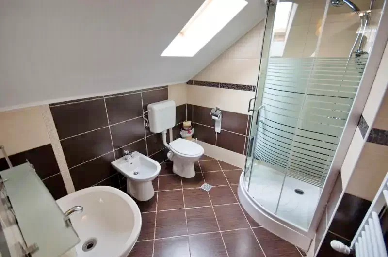 Sâncrai Cazare | Motel (K0753-25) Imaginea poate fi supusă drepturilor de autor. Se recomandă contactarea titularului drepturilor.