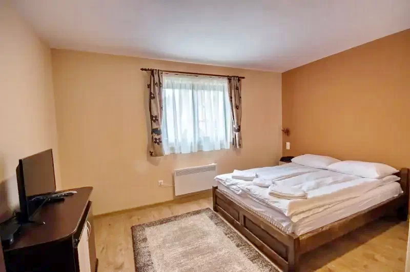 Sâncrai Cazare | Motel (K0753-32) Imaginea poate fi supusă drepturilor de autor. Se recomandă contactarea titularului drepturilor.