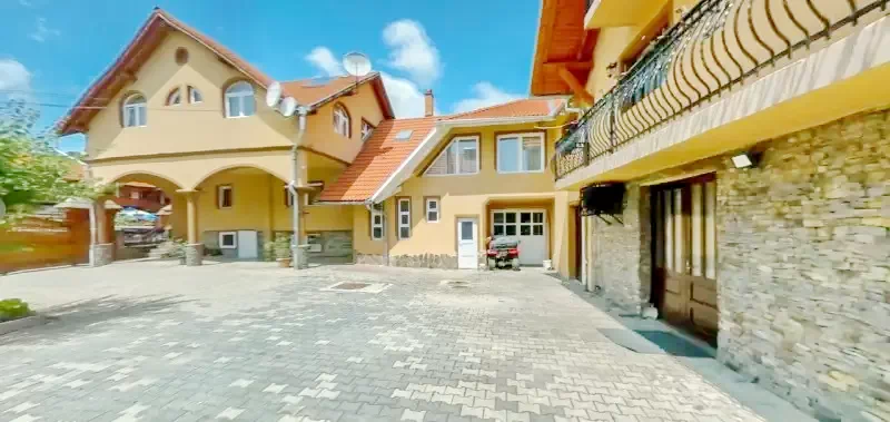 Székelyszentkirály Szállás | Turisztikai panzió (K0753-46) A kép szerzői jogvédelem alatt állhat. Javasolt a kapcsolatfelvétel a jog tulajdonossal.