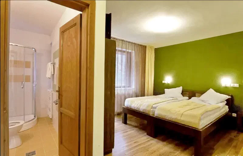 Hargitafürdő Szállás | Motel (K0373-12) A kép szerzői jogvédelem alatt állhat. Javasolt a kapcsolatfelvétel a jog tulajdonossal.