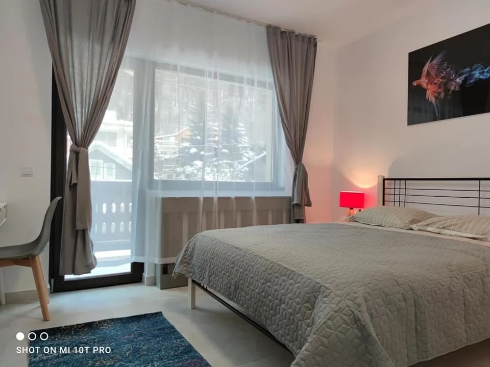 Bușteni Szállás | Bungalow (K1444-18) A kép szerzői jogvédelem alatt állhat. Javasolt a kapcsolatfelvétel a jog tulajdonossal.