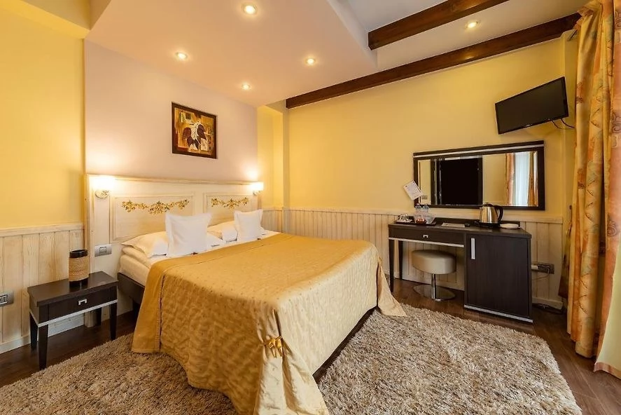 Bușteni Szállás | Motel (K1445-12) A kép szerzői jogvédelem alatt állhat. Javasolt a kapcsolatfelvétel a jog tulajdonossal.