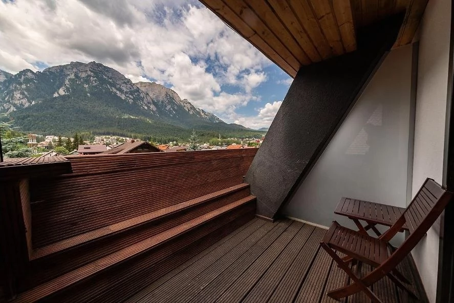 Bușteni Szállás | Motel (K1445-39) A kép szerzői jogvédelem alatt állhat. Javasolt a kapcsolatfelvétel a jog tulajdonossal.