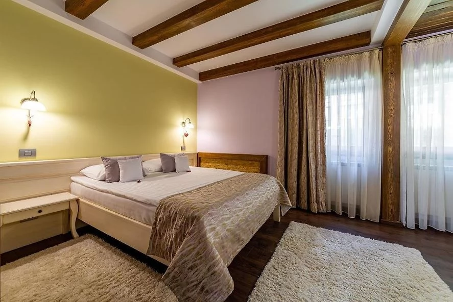 Bușteni Szállás | Motel (K1445-44) A kép szerzői jogvédelem alatt állhat. Javasolt a kapcsolatfelvétel a jog tulajdonossal.