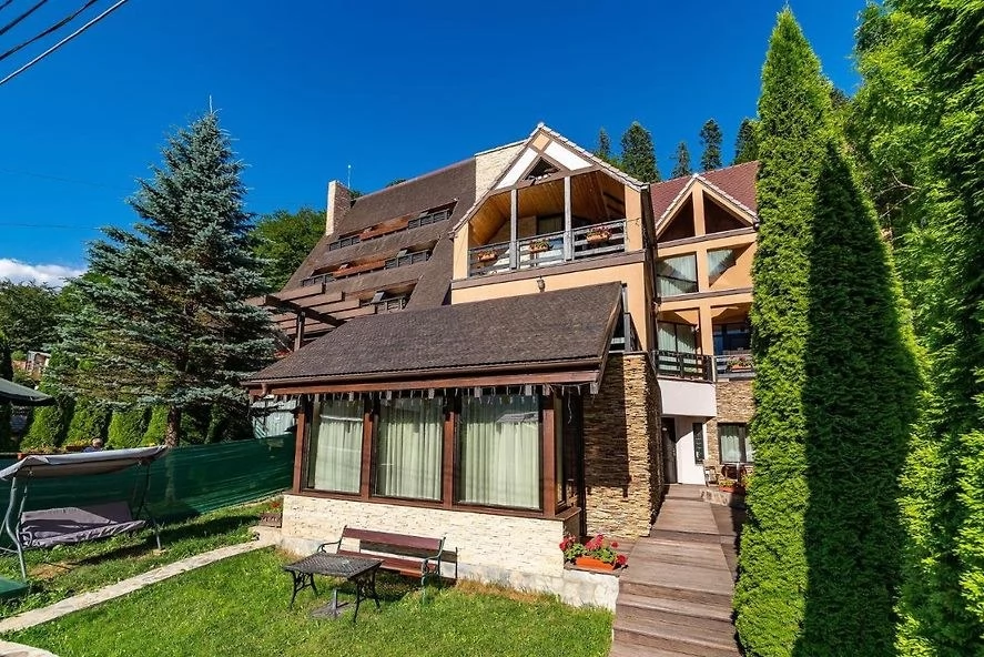 Bușteni Szállás | Motel (K1445-48) A kép szerzői jogvédelem alatt állhat. Javasolt a kapcsolatfelvétel a jog tulajdonossal.