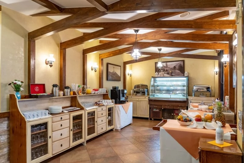 Bușteni Szállás | Panzió (K1445-51) A kép szerzői jogvédelem alatt állhat. Javasolt a kapcsolatfelvétel a jog tulajdonossal. Bușteni Szállás | Panzió (K1445-51) A kép szerzői jogvédelem alatt állhat. Javasolt a kapcsolatfelvétel a jog tulajdonossal.