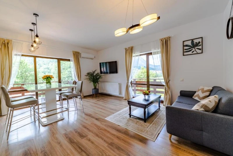 Bușteni Cazare | Aparthotel (K1583-65) Imaginea poate fi supusă drepturilor de autor. Se recomandă contactarea titularului drepturilor.