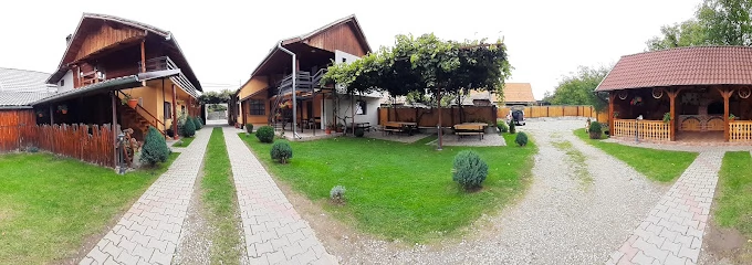 Cârțișoara Cazare | Motel (K1487-21) Imaginea poate fi supusă drepturilor de autor. Se recomandă contactarea titularului drepturilor.