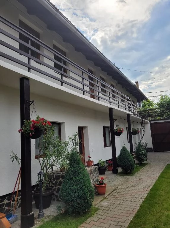 Cârțișoara Cazare | Motel (K1487-46) Imaginea poate fi supusă drepturilor de autor. Se recomandă contactarea titularului drepturilor.