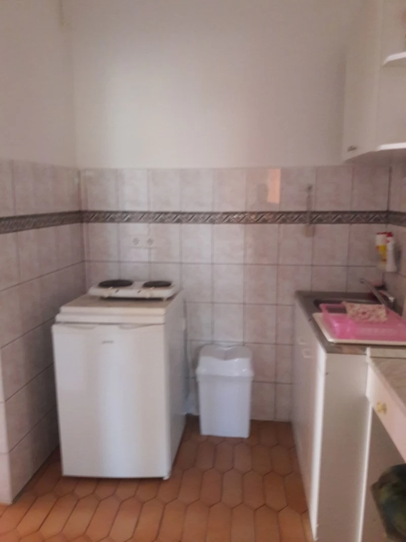 Gyula Szállás | Kulcsosház (K0511-13) A kép szerzői jogvédelem alatt állhat. Javasolt a kapcsolatfelvétel a jog tulajdonossal. Gyula Szállás | Kulcsosház (K0511-13) A kép szerzői jogvédelem alatt állhat. Javasolt a kapcsolatfelvétel a jog tulajdonossal.