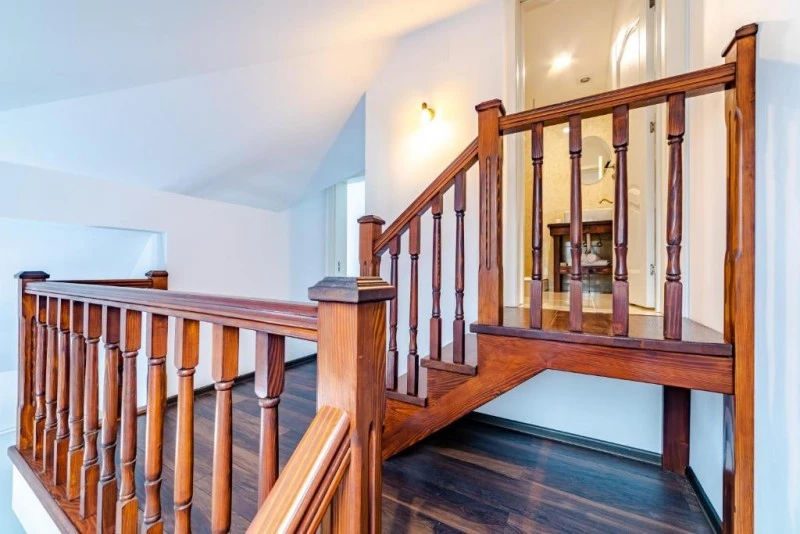 Bușteni Cazare | Han (K1584-8) Imaginea poate fi supusă drepturilor de autor. Se recomandă contactarea titularului drepturilor.