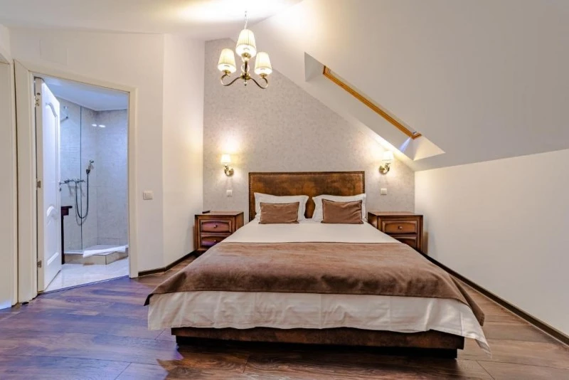 Bușteni Szállás | Hotel‑apartman (K1584-43) A kép szerzői jogvédelem alatt állhat. Javasolt a kapcsolatfelvétel a jog tulajdonossal.