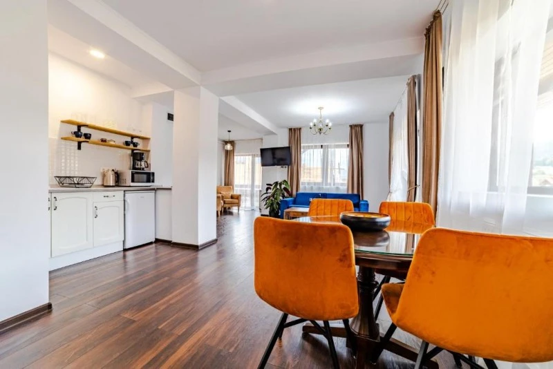 Bușteni Szállás | Apartmanhotel (K1584-53) A kép szerzői jogvédelem alatt állhat. Javasolt a kapcsolatfelvétel a jog tulajdonossal.