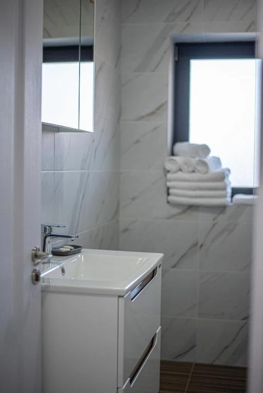 Bușteni Cazare | Hotel-apartament (K1585-47) Imaginea poate fi supusă drepturilor de autor. Se recomandă contactarea titularului drepturilor.