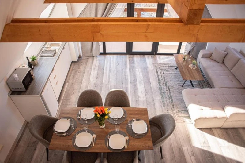 Bușteni Cazare | Aparthotel (K1586-17) Imaginea poate fi supusă drepturilor de autor. Se recomandă contactarea titularului drepturilor.