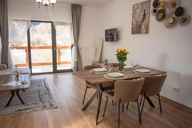 Bușteni Cazare | Aparthotel (K1586-33) Imaginea poate fi supusă drepturilor de autor. Se recomandă contactarea titularului drepturilor.