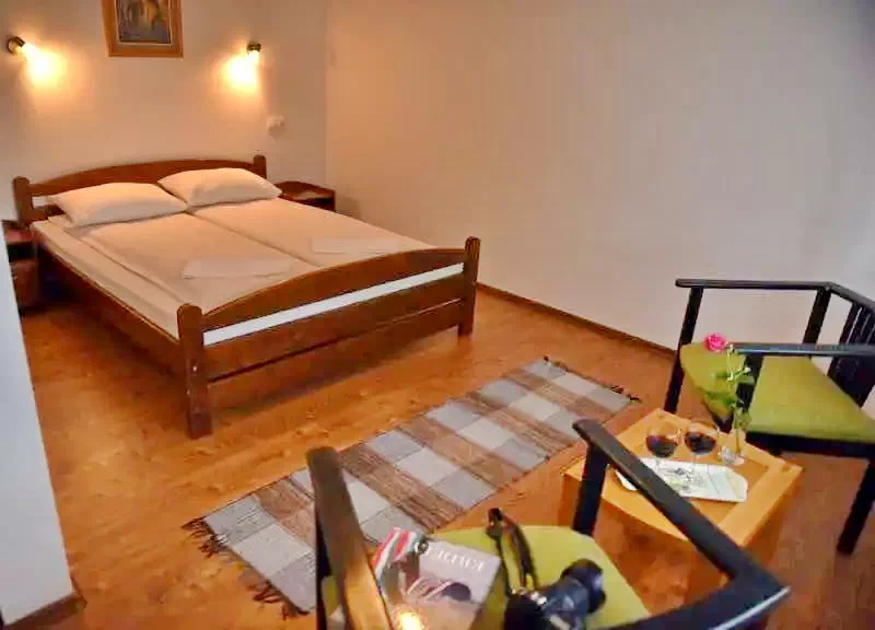 Lupeni Cazare | Pensiune (K0356-21) Imaginea poate fi supusă drepturilor de autor. Se recomandă contactarea titularului drepturilor. Lupeni Cazare | Pensiune (K0356-21) Imaginea poate fi supusă drepturilor de autor. Se recomandă contactarea titularului drepturilor.