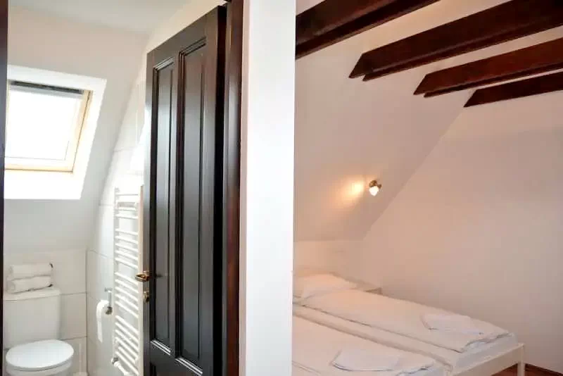 Farkaslaka Szállás | Motel (K0356-22) A kép szerzői jogvédelem alatt állhat. Javasolt a kapcsolatfelvétel a jog tulajdonossal.