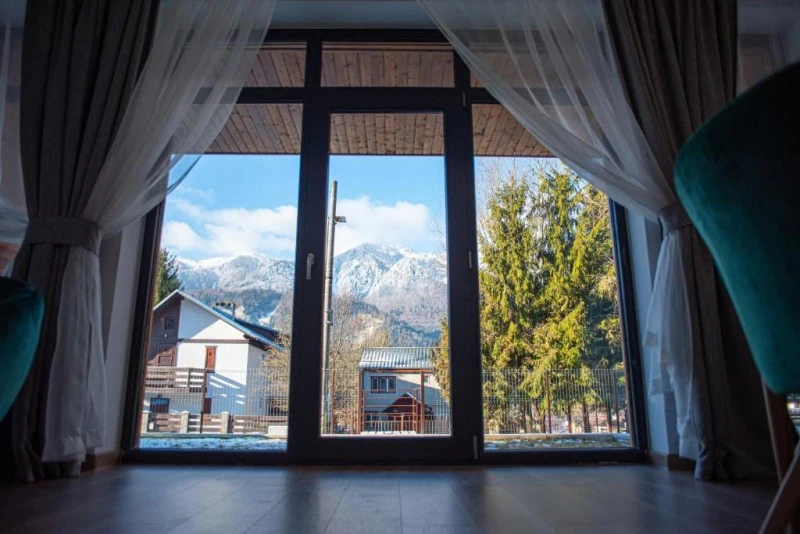 Bușteni Szállás | Fogadó (K1587-21) A kép szerzői jogvédelem alatt állhat. Javasolt a kapcsolatfelvétel a jog tulajdonossal.