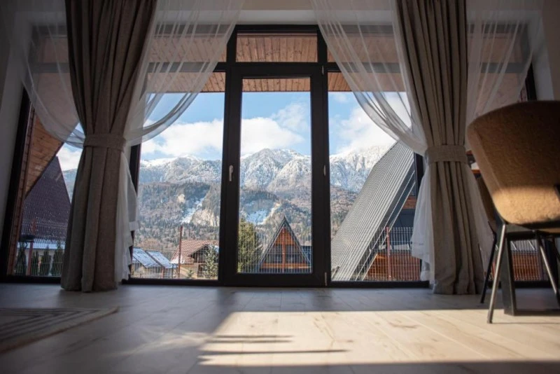 Bușteni Szállás | Hotel‑apartman (K1587-51) A kép szerzői jogvédelem alatt állhat. Javasolt a kapcsolatfelvétel a jog tulajdonossal.